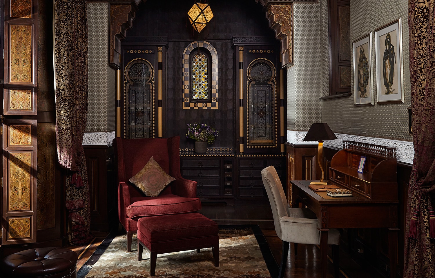 Richly detailed study inside a Privilege Riad
